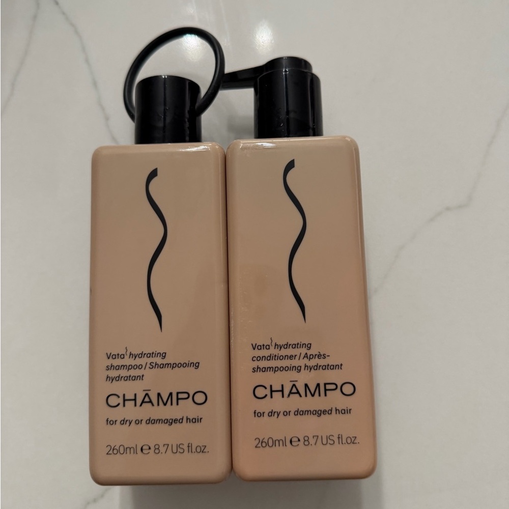 Vata Hydrating Shampoo & Conditioner Set